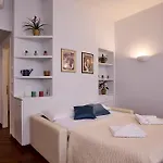 Monti Urban House *