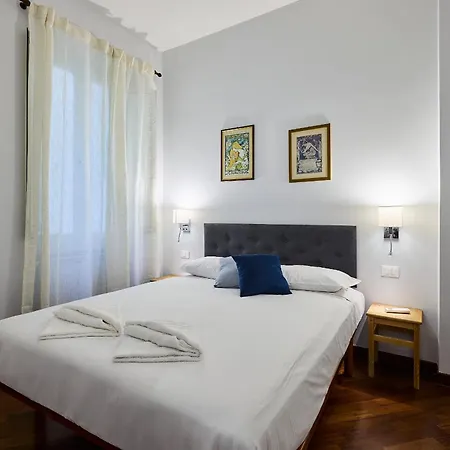 Monti Urban House דירה